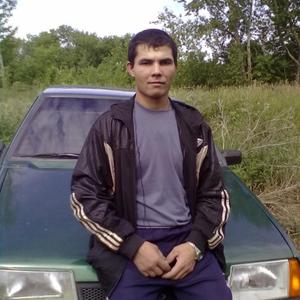 Кирилл, 34 года, Омск