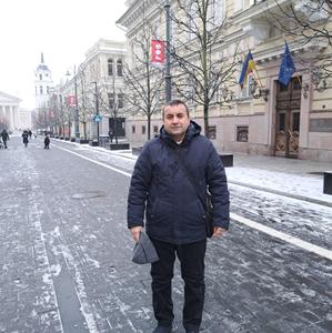 Парни в Кисловодске: Мубариз, 46 - ищет девушку из Кисловодска