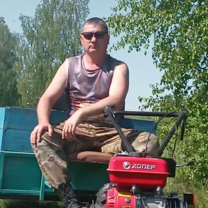 Игорь, 46 лет, Брянск