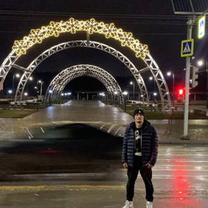 Парни в Волгограде: Ойбек, 19 - ищет девушку из Волгограда