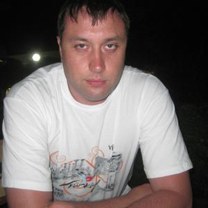 Парни в Тосно: Сергей, 42 - ищет девушку из Тосно