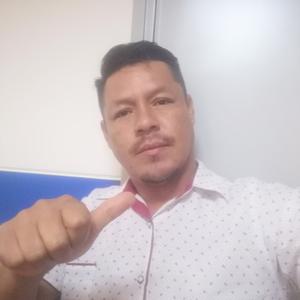 Парни в Trujillo: Oracio, 41 - ищет девушку из Trujillo