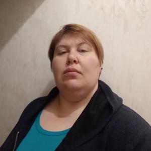 Девушки в Омске: Ольга, 41 - ищет парня из Омска