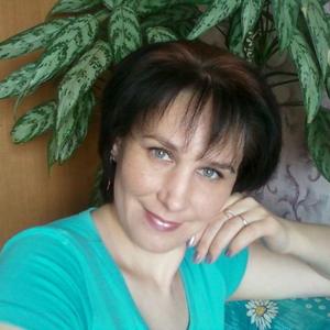 Девушки в Ангарске: Натали, 37 - ищет парня из Ангарска
