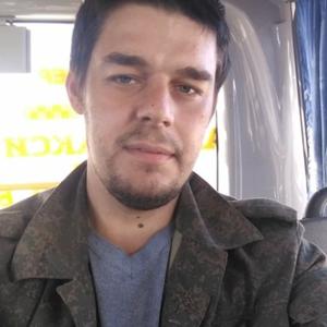 Парни в Донецке: Игорь, 31 - ищет девушку из Донецка