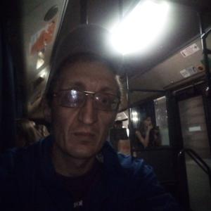 Парни в Саратове: Александр, 45 - ищет девушку из Саратова
