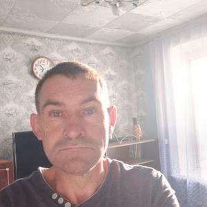 Парни в Бийске: Анатолий, 51 - ищет девушку из Бийска