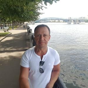 Парни в Саратове: Олег, 40 - ищет девушку из Саратова
