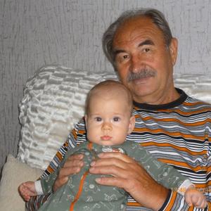 Парни в Минеральные Воды: Василий, 81 - ищет девушку из Минеральные Воды