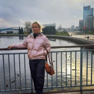 Девушки в Солигорске: Alesia, 37 - ищет парня из Солигорска