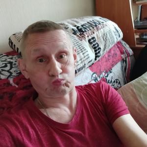 Парни в Мурманске: Александр, 56 - ищет девушку из Мурманска