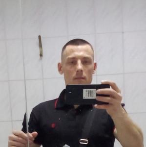 Александр, 37 лет, Ялуторовск