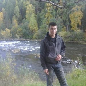 Парни в Карпинске: Олег Мартьянов, 34 - ищет девушку из Карпинска