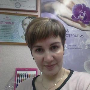 Девушки в Кемерово: Света, 44 - ищет парня из Кемерово