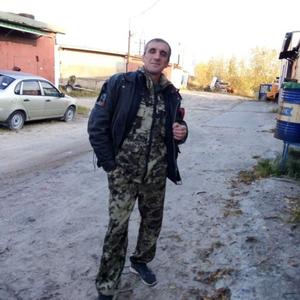 Парни в Сургуте (Ханты-Мансийский АО): Ruslan, 44 - ищет девушку из Сургута (Ханты-Мансийский АО)