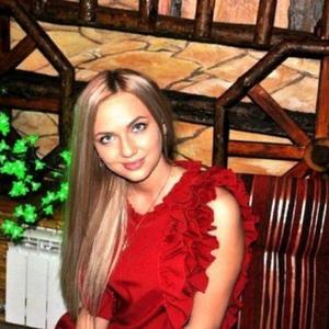 Девушки в Новороссийске: Софья, 33 - ищет парня из Новороссийска