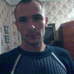 Парни в Саранске: Владимир Неважно, 46 - ищет девушку из Саранска