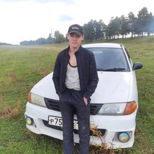 Парни в Тайтурка: Сергей, 20 - ищет девушку из Тайтурка