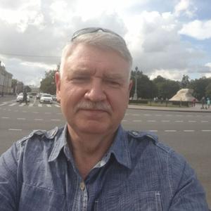 Анатолий, 64 года, Санкт-Петербург