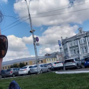 Девушки в Вологде: Зо, 47 - ищет парня из Вологды