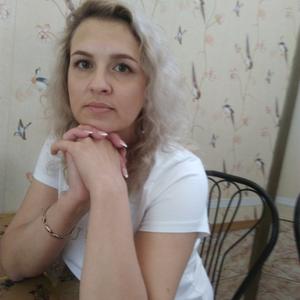Девушки в Витебске (Беларусь): Olesya, 42 - ищет парня из Витебска (Беларусь)