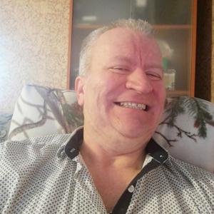 Василий, 51 год, Саратов