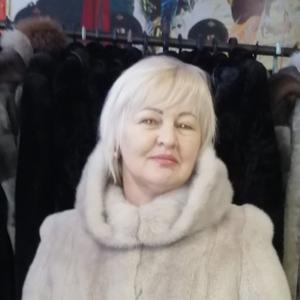 Эльвира, 54 года, Белогорск