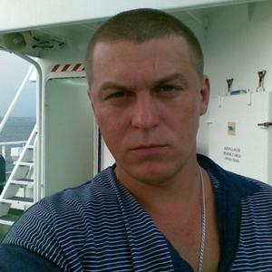 Владимир Соколенко, 46 лет, Гигант