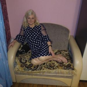 Девушки в Санкт-Петербурге: Ирина, 63 - ищет парня из Санкт-Петербурга