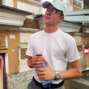 Илья, 22 года, Гурьевск