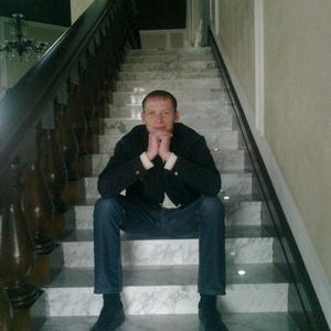 Парни в Твери: Николай Бочаров, 41 - ищет девушку из Твери