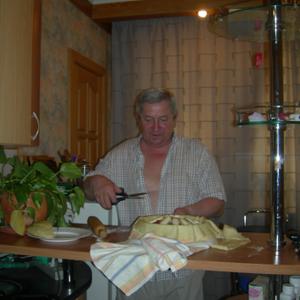 Парни в Ижевске: Владимир, 63 - ищет девушку из Ижевска