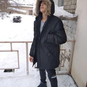 Парни в Сызрани: Макс, 22 - ищет девушку из Сызрани
