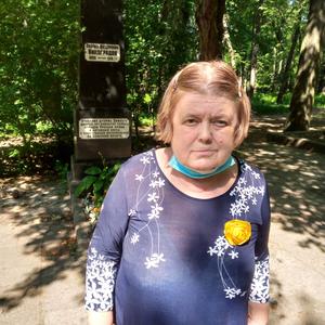 Парни в Санкт-Петербурге: Наталья, 65 - ищет девушку из Санкт-Петербурга