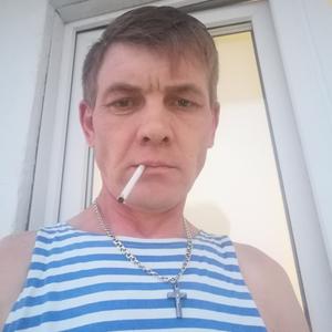 Валентин, 46 лет, Барнаул