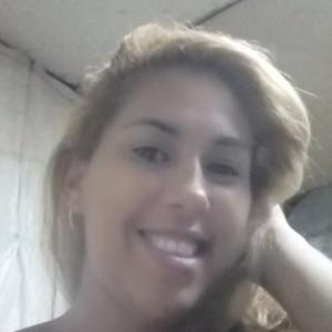 Девушки в Cuba: Yadiris, 27 - ищет парня из Cuba