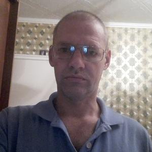 Олег, 48 лет, Сочи