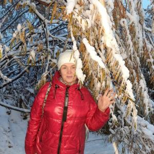 Девушки в Новокузнецке: Ирина, 54 - ищет парня из Новокузнецка