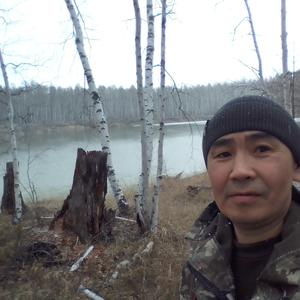 Парни в Якутске: Михаил, 40 - ищет девушку из Якутска