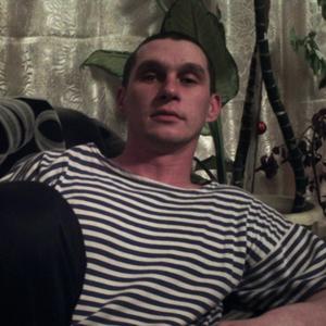 Парни в Прокопьевске: Константин Тарасов, 37 - ищет девушку из Прокопьевска