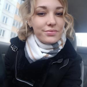 Девушки в Минске (Беларусь): Ангелина, 28 - ищет парня из Минска (Беларусь)