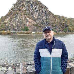 Валерий, 61 год, Минск