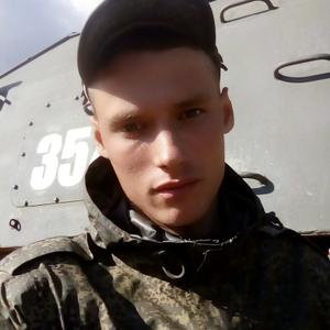 Сергей, 26 лет, Калининец