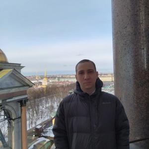 Парни в Волгограде: Максим, 27 - ищет девушку из Волгограда