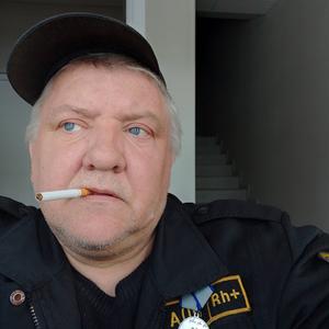 Парни в Ижевске: Игорь, 53 - ищет девушку из Ижевска