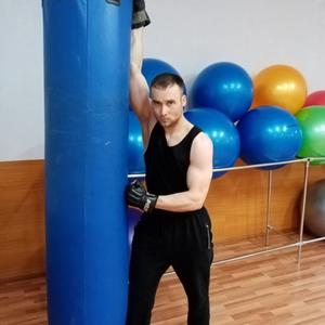 Парни в Омске: Игорь, 31 - ищет девушку из Омска