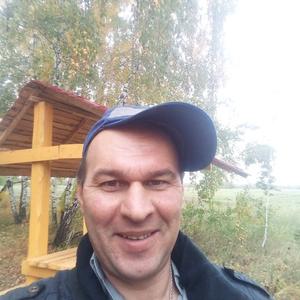 Парни в Омске: Иван Анатолиевич, 49 - ищет девушку из Омска