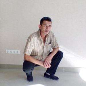Парни в Туапсе: Александр Воронин, 53 - ищет девушку из Туапсе