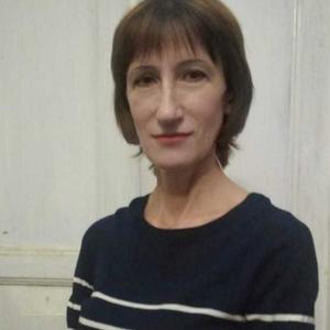 Девушки в Серпухове: Елена, 49 - ищет парня из Серпухова