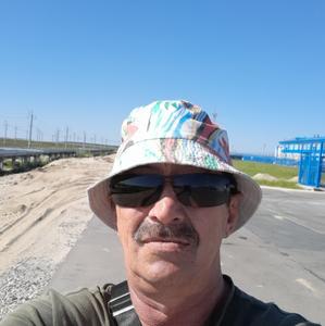 Парни в Перми: Рафаиль, 58 - ищет девушку из Перми
